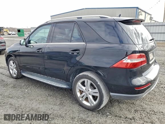 ✅ 2013 Mercedes-Benz M 350 • VIN: 4JGDA5HB4DA144972 • Лот: 95174815. Опубликован ранее на Copart с пробегом 151 897 миль. Бесплатный доступ к архиву аукционных продаж из США и подробный отчёт об истории автомобиля на DreamBid. Изображение 2.