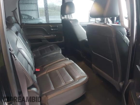 ✅ 2017 GMC Sierra 2500HD Denali • VIN: 1GT12UEY8HF222623 • Лот: 41985737. Опубликован ранее на IAAI с пробегом 133 683 миль. Бесплатный доступ к архиву аукционных продаж из США и подробный отчёт об истории автомобиля на DreamBid. Изображение 8.