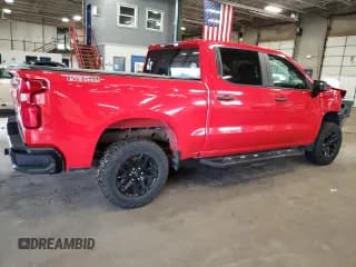 ✅ 2020 Chevrolet Silverado 1500 Custom Trail Boss • VIN: 3GCPYCEF2LG130335 • Lot: 68831034. Wystawiony na Copart z przebiegiem 113 749 mil. Bezpłatny archiwum sprzedaży aukcyjnych z USA i szczegółowy raport historii pojazdu na DreamBid. Zdjęcie 3.