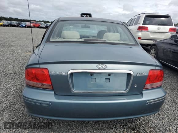 2005 Hyundai Sonata GL with VIN KMHWF25SX5A179885, listed as a Copart auction lot 75132144 with Not provided miles and Salvage title. Bid and sale history available at DreamBid. Image 6.