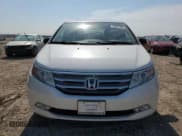 ✅ 2013 Honda Odyssey Touring • VIN: 5FNRL5H9XDB071678 • Лот: 53811325. Опубликован ранее на Copart с пробегом 106 802 миль. Бесплатный доступ к архиву аукционных продаж из США и подробный отчёт об истории автомобиля на DreamBid. Изображение 5.