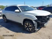 ✅ 2022 Volkswagen Atlas SE • VIN: 1V2LC2CA5NC208416 • Lot: 43599626. Listed on IAAI with 110,441 mi. Free auction sales archive from the USA and detailed vehicle history report at DreamBid. Image 1.