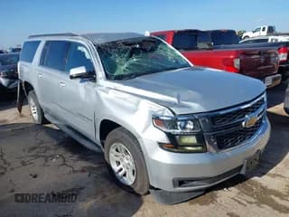 ✅ 2017 Chevrolet Suburban LT • VIN: 1GNSCHKC3HR225596 • Lot: 42712979. Wystawiony na IAAI z przebiegiem 140 491 mil. Bezpłatny archiwum sprzedaży aukcyjnych z USA i szczegółowy raport historii pojazdu na DreamBid. Zdjęcie 1.