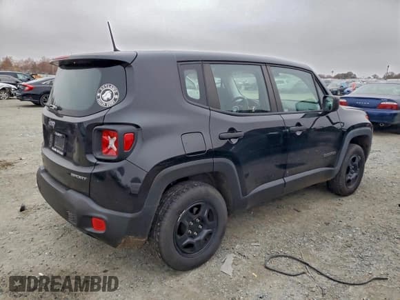 ✅ 2017 Jeep Renegade Sport • VIN: ZACCJBAB7HPG26821 • Лот: 96567605. Опубликован ранее на Copart с пробегом 96 821 миль. Бесплатный доступ к архиву аукционных продаж из США и подробный отчёт об истории автомобиля на DreamBid. Изображение 3.