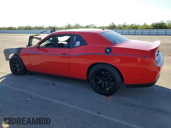 2015 Dodge Challenger SXT z VIN 2C3CDZAG8FH715103, wystawiony jako Copart lot #82575205 z przebiegiem Nie podano mil oraz Szkoda całkowita • Salvage title. Historia ofert i sprzedaży dostępna na DreamBid. Obrazek 2.