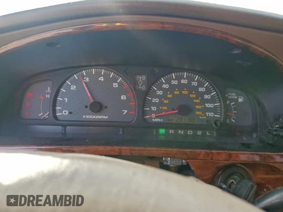 ✅ 2000 Toyota 4Runner Limited • VIN: JT3HN87R8Y0292262 • Lot: 93757105. Wystawiony na Copart z przebiegiem 291 190 mil. Bezpłatny archiwum sprzedaży aukcyjnych z USA i szczegółowy raport historii pojazdu na DreamBid. Zdjęcie 9.