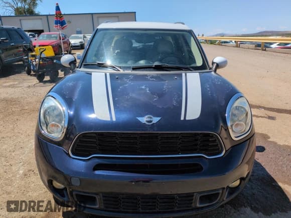 ✅ 2011 MINI Countryman S • VIN: WMWZC3C51BWL79112 • Lot: 67054585. Listed on Copart with 107,457 mi. Free auction sales archive from the USA and detailed vehicle history report at DreamBid. Image 5.
