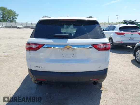 ✅ 2020 Chevrolet Traverse LT Cloth • VIN: 1GNERGKW4LJ167750 • Lot: 42256360. Listed on IAAI with 104,208 mi. Free auction sales archive from the USA and detailed vehicle history report at DreamBid. Image 16.