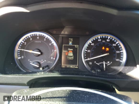 ✅ 2015 Toyota Highlander XLE • VIN: 5TDJKRFH0FS090403 • Lot: 91409235. Wystawiony na Copart z przebiegiem 111 822 mil. Bezpłatny archiwum sprzedaży aukcyjnych z USA i szczegółowy raport historii pojazdu na DreamBid. Zdjęcie 9.