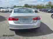 2016 Chevrolet Malibu LS z VIN 1G1ZB5ST1GF311152, wystawiony jako IAAI lot #43415218 z przebiegiem 142 771 mil mil oraz . Historia ofert i sprzedaży dostępna na DreamBid. Obrazek 16.