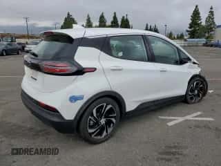 2022 Chevrolet Bolt EV 2LT с VIN 1G1FX6S06N4103261, выставлен на аукционе Copart как лот 81227723 с пробегом 42 572 миль миль и . История ставок и продаж доступна на DreamBid. Изображение 3.