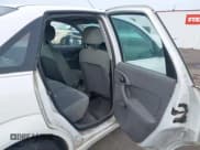 ✅ 2000 Ford Focus LX • VIN: 1FAFP33P8YW152574 • Lot: 43578214. Listed on IAAI with 175,420 mi. Free auction sales archive from the USA and detailed vehicle history report at DreamBid. Image 8.