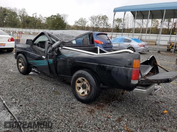 ✅ 1993 Nissan Frontier • VIN: 1N6SD11S1PC422206 • Lot: 80961204. Listed on Copart with 261,085 mi. Free auction sales archive from the USA and detailed vehicle history report at DreamBid. Image 2.
