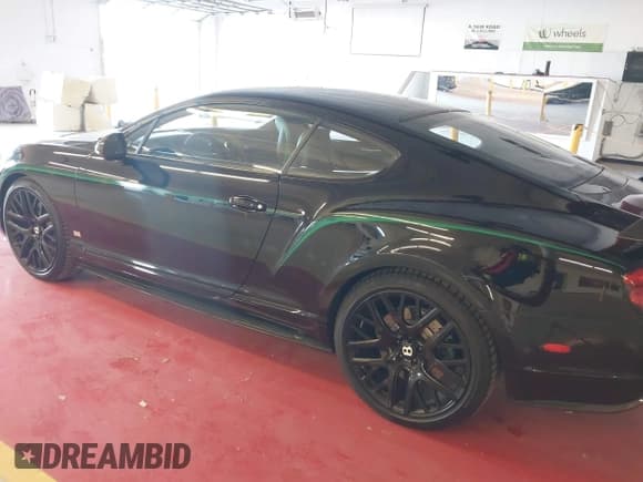 ✅ 2015 Bentley Continental GT • VIN: SCBFS8ZA9FC048427 • Lot: 43642438. Listed on IAAI with 14,022 mi. Free auction sales archive from the USA and detailed vehicle history report at DreamBid. Image 3.