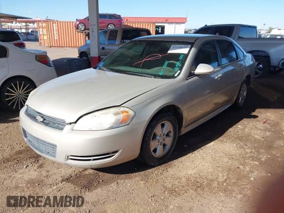 2009 Chevrolet Impala LT z VIN 2G1WT57K091226152, wystawiony jako IAAI lot #43498643 z przebiegiem 140 827 mil mil oraz . Historia ofert i sprzedaży dostępna na DreamBid. Obrazek 2.