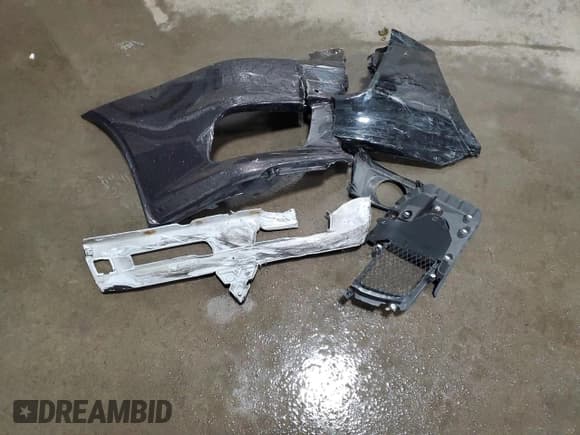 ✅ 2014 Mitsubishi Lancer Evolution MR • VIN: JA32W5FV7EU007274 • Лот: 70159245. Опубликован ранее на Copart с пробегом 72 155 миль. Бесплатный доступ к архиву аукционных продаж из США и подробный отчёт об истории автомобиля на DreamBid. Изображение 12.