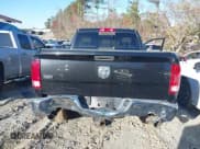 ✅ 2009 Dodge 1500 Sport • VIN: 1D3HB13T99S772935 • Lot: 41006604. Wystawiony na IAAI z przebiegiem 118 772 mil. Bezpłatny archiwum sprzedaży aukcyjnych z USA i szczegółowy raport historii pojazdu na DreamBid. Zdjęcie 15.