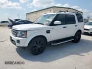 ✅ 2015 Land Rover LR4 HSE • VIN: SALAG2V61FA774262 • Lot: 51771625. Listed on Copart with 112,796 mi. Free auction sales archive from the USA and detailed vehicle history report at DreamBid. Image 1.