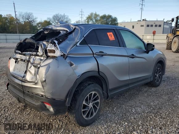 ✅ 2020 Mitsubishi Eclipse Cross ES • VIN: JA4AS3AA8LZ036066 • Lot: 82663945. Wystawiony na Copart z przebiegiem 147 660 mil. Bezpłatny archiwum sprzedaży aukcyjnych z USA i szczegółowy raport historii pojazdu na DreamBid. Zdjęcie 3.