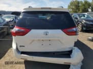 ✅ 2020 Toyota Sienna XLE Auto Access Seat • VIN: 5TDYZ3DC8LS051942 • Лот: 80025225. Опубликован ранее на Copart с пробегом 57 400 миль. Бесплатный доступ к архиву аукционных продаж из США и подробный отчёт об истории автомобиля на DreamBid. Изображение 6.