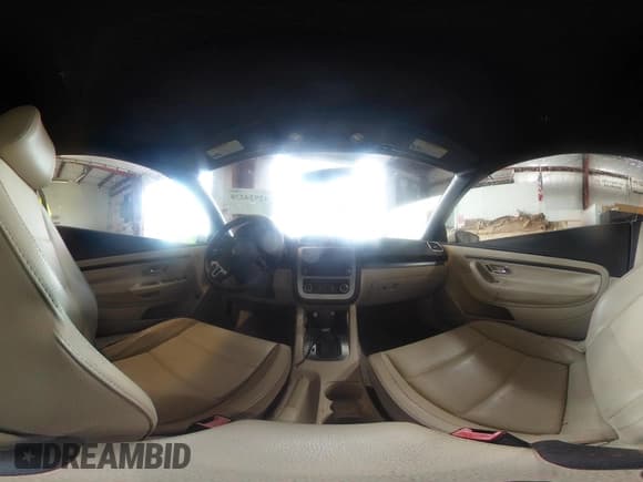 ✅ 2010 Volkswagen Eos Komfort • VIN: WVWBA7AH6AV019921 • Lot: 42924238. Listed on IAAI with 112,093 mi. Free auction sales archive from the USA and detailed vehicle history report at DreamBid. Image 17.