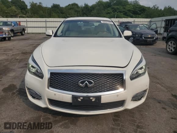 ✅ 2015 Infiniti Q70 • VIN: JN1BY1AR0FM560352 • Лот: 68023504. Опубликован ранее на Copart с пробегом 88 136 миль. Бесплатный доступ к архиву аукционных продаж из США и подробный отчёт об истории автомобиля на DreamBid. Изображение 5.