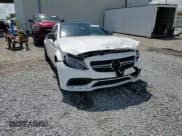 ✅ 2018 Mercedes-Benz C 63 AMG • VIN: WDDWJ8GB8JF671076 • Lot: 62117495. Wystawiony na Copart z przebiegiem 44 150 mil. Bezpłatny archiwum sprzedaży aukcyjnych z USA i szczegółowy raport historii pojazdu na DreamBid. Zdjęcie 13.