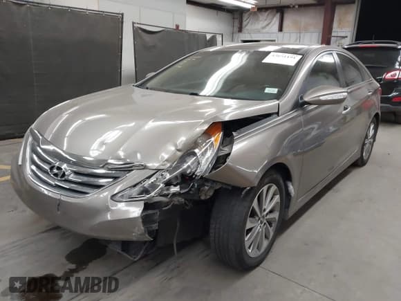 ✅ 2014 Hyundai Sonata SE • VIN: 5NPEC4AC9EH905666 • Лот: 43651191. Опубликован ранее на IAAI с пробегом 116 879 миль. Бесплатный доступ к архиву аукционных продаж из США и подробный отчёт об истории автомобиля на DreamBid. Изображение 17.