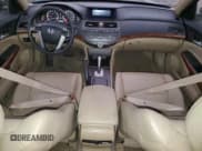 ✅ 2011 Honda Accord EX-L • VIN: 1HGCP2F84BA028822 • Лот: 92536615. Опубликован ранее на Copart с пробегом 154 119 миль. Бесплатный доступ к архиву аукционных продаж из США и подробный отчёт об истории автомобиля на DreamBid. Изображение 8.