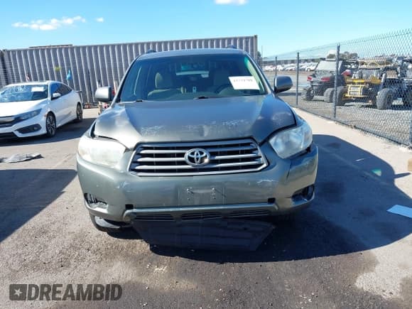 ✅ 2010 Toyota Highlander • VIN: 5TDBK3EH2AS021708 • Лот: 43734788. Опубликован ранее на IAAI с пробегом 167 595 миль. Бесплатный доступ к архиву аукционных продаж из США и подробный отчёт об истории автомобиля на DreamBid. Изображение 12.