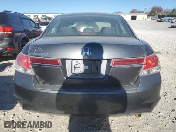 ✅ 2011 Honda Accord LX • VIN: 1HGCP2F31BA084558 • Лот: 92666875. Опубликован ранее на Copart с пробегом Не указан. Бесплатный доступ к архиву аукционных продаж из США и подробный отчёт об истории автомобиля на DreamBid. Изображение 6.