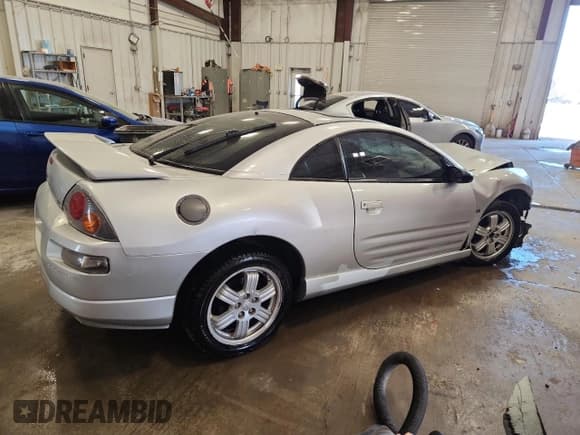 ✅ 2001 Mitsubishi Eclipse GT • VIN: 4A3AC54H11E072495 • Лот: 92723455. Опубликован ранее на Copart с пробегом 186 681 миль. Бесплатный доступ к архиву аукционных продаж из США и подробный отчёт об истории автомобиля на DreamBid. Изображение 3.