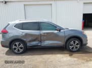 ✅ 2017 Nissan Rogue SL • VIN: 5N1AT2MV0HC879552 • Lot: 42242389. Listed on IAAI with 112,944 mi. Free auction sales archive from the USA and detailed vehicle history report at DreamBid. Image 13.