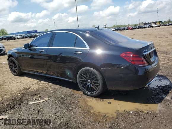 ✅ 2020 Mercedes-Benz S 450 • VIN: WDDUG6EB0LA522786 • Lot: 56539965. Wystawiony na Copart z przebiegiem 59 243 mil. Bezpłatny archiwum sprzedaży aukcyjnych z USA i szczegółowy raport historii pojazdu na DreamBid. Zdjęcie 2.