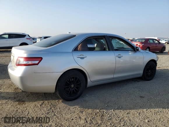 2011 Toyota Camry LE с VIN 4T4BF3EK9BR089132, выставлен на аукционе Copart как лот 90696405 с пробегом 125 484 миль миль и Списание • Salvage title. История ставок и продаж доступна на DreamBid. Изображение 3.