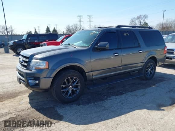 ✅ 2017 Ford Expedition Max Limited • VIN: 1FMJK1KT9HEA46593 • Lot: 41777647. Listed on IAAI with 303,989 mi. Free auction sales archive from the USA and detailed vehicle history report at DreamBid. Image 17.