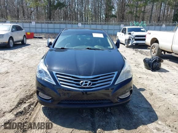 2012 Hyundai Azera z VIN KMHFG4JG3CA152535, wystawiony jako IAAI lot #41793853 z przebiegiem 157 985 mil mil oraz . Historia ofert i sprzedaży dostępna na DreamBid. Obrazek 6.