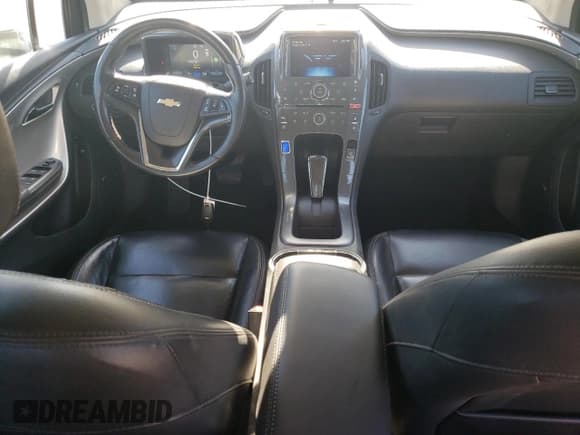 ✅ 2013 Chevrolet Volt • VIN: 1G1RH6E41DU113333 • Lot: 77498614. Wystawiony na Copart z przebiegiem 123 065 mil. Bezpłatny archiwum sprzedaży aukcyjnych z USA i szczegółowy raport historii pojazdu na DreamBid. Zdjęcie 8.