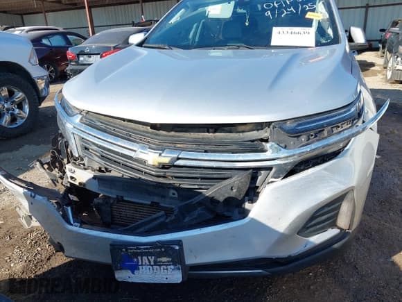 ✅ 2022 Chevrolet Equinox LT • VIN: 3GNAXUEV6NL207408 • Lot: 43346639. Wystawiony na IAAI z przebiegiem 91 185 mil. Bezpłatny archiwum sprzedaży aukcyjnych z USA i szczegółowy raport historii pojazdu na DreamBid. Zdjęcie 13.