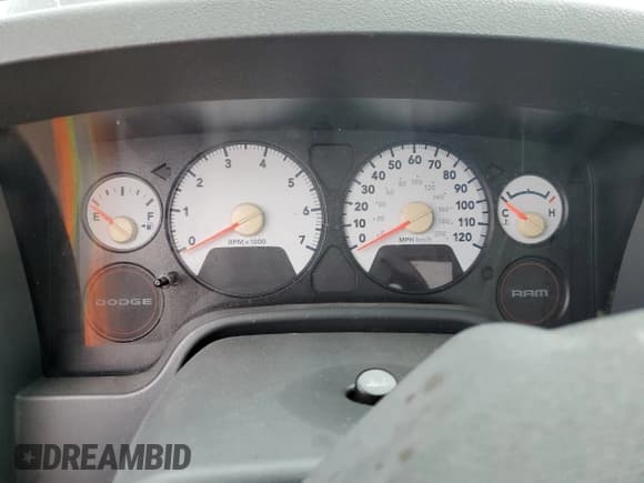 ✅ 2007 Dodge 1500 ST • VIN: 1D7HA16K87J635007 • Лот: 79335734. Опубликован ранее на Copart с пробегом Не указан. Бесплатный доступ к архиву аукционных продаж из США и подробный отчёт об истории автомобиля на DreamBid. Изображение 9.