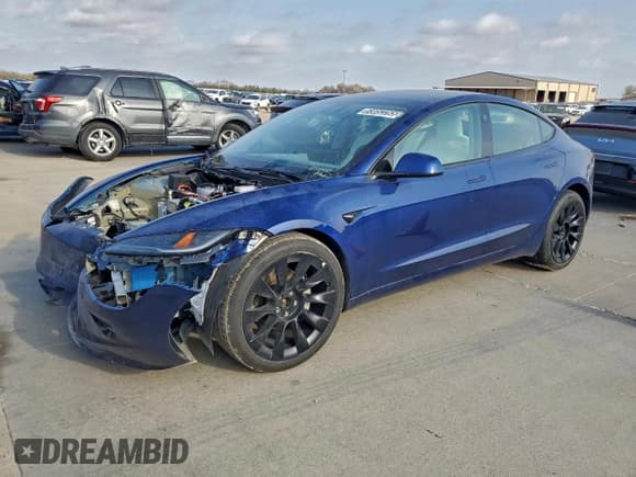 ✅ 2024 Tesla Model 3 Long Range • VIN: 5YJ3E1EB1RF793161 • Lot: 93052265. Wystawiony na Copart z przebiegiem 45 028 mil. Bezpłatny archiwum sprzedaży aukcyjnych z USA i szczegółowy raport historii pojazdu na DreamBid. Zdjęcie 1.