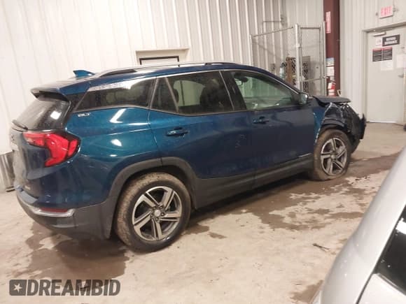 ✅ 2021 GMC Terrain SLT • VIN: 3GKALVEV0ML309039 • Lot: 41925135. Wystawiony na IAAI z przebiegiem 43 525 mil. Bezpłatny archiwum sprzedaży aukcyjnych z USA i szczegółowy raport historii pojazdu na DreamBid. Zdjęcie 4.