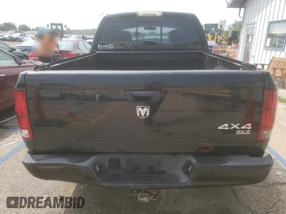 ✅ 2005 Dodge 1500 SLT • VIN: 1D7HU18NX5S356115 • Лот: 64435984. Опубликован ранее на Copart с пробегом 133 341 миль. Бесплатный доступ к архиву аукционных продаж из США и подробный отчёт об истории автомобиля на DreamBid. Изображение 6.