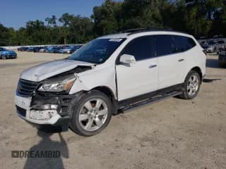 ✅ 2016 Chevrolet Traverse LT • VIN: 1GNKRGKD0GJ249577 • Lot: 73536054. Wystawiony na Copart z przebiegiem 107 647 mil. Bezpłatny archiwum sprzedaży aukcyjnych z USA i szczegółowy raport historii pojazdu na DreamBid. Zdjęcie 1.