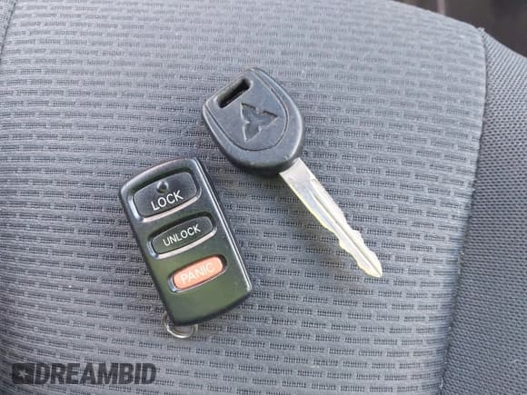 ✅ 2004 Mitsubishi Endeavor LS • VIN: 4A4MM21S84E119613 • Lot: 43805036. Listed on IAAI with 224,365 mi. Free auction sales archive from the USA and detailed vehicle history report at DreamBid. Image 11.