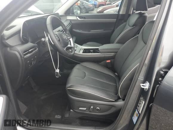 2024 Hyundai Palisade XRT z VIN KM8R3DGE1RU686056, wystawiony jako Copart lot #74942404 z przebiegiem Nie podano mil oraz Szkoda całkowita • Salvage title. Historia ofert i sprzedaży dostępna na DreamBid. Obrazek 7.