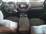 ✅ 2021 Chevrolet Traverse LT Cloth • VIN: 1GNERGKW8MJ195908 • Lot: 81688585. Wystawiony na Copart z przebiegiem 56 800 mil. Bezpłatny archiwum sprzedaży aukcyjnych z USA i szczegółowy raport historii pojazdu na DreamBid. Zdjęcie 8.