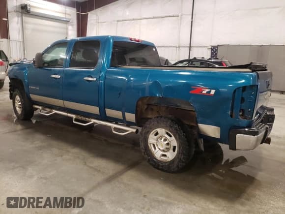 ✅ 2008 Chevrolet Silverado 2500HD LTZ • VIN: 1GCHK23688F164629 • Лот: 68385884. Опубликован ранее на Copart с пробегом 272 920 миль. Бесплатный доступ к архиву аукционных продаж из США и подробный отчёт об истории автомобиля на DreamBid. Изображение 2.