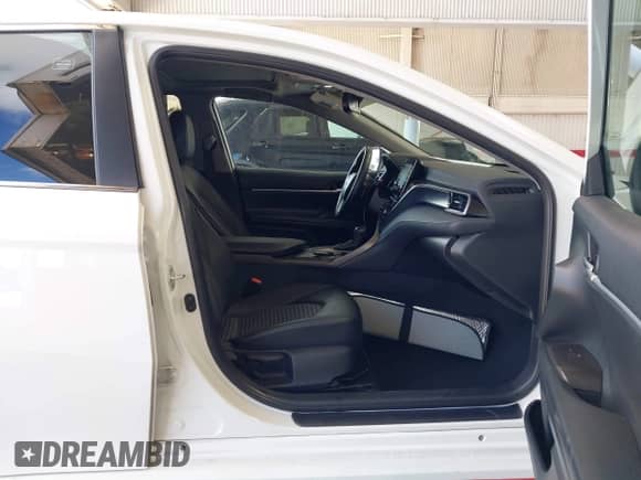 2023 Toyota Camry SE Nightshade с VIN 4T1T11AK5PU766434, выставлен на аукционе IAAI как лот 43288110 с пробегом 99 596 миль миль и . История ставок и продаж доступна на DreamBid. Изображение 5.