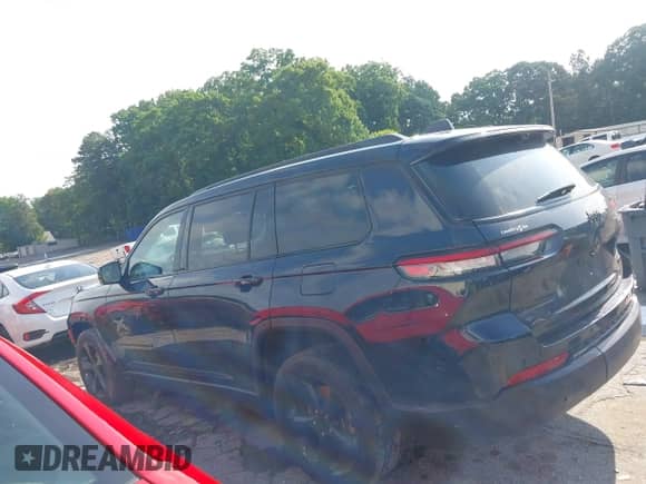 2024 Jeep Grand Cherokee Limited с VIN 1C4RJJBG8R8941215, выставлен на аукционе IAAI как лот 42372706 с пробегом 37 679 миль миль и . История ставок и продаж доступна на DreamBid. Изображение 14.